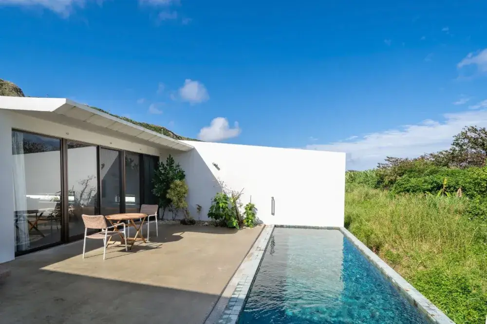 家具家電付き＆家賃3万円代の寮あり！年間休日117日◎仕事も暮らしも、理想をあきらめなくていい。宮古島の隠れ家ホテルで調理スタッフ募集