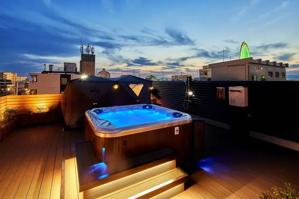 チームを率いて、「ONLY.1」「NO.1」となるホテルをマネージメントする。新しい滞在スタイルを提案するホテルでマネージャー職候補を募集！