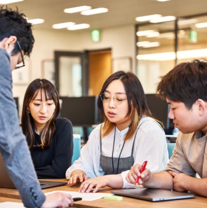 【宿泊施設のホステル運営企画！】運営統括から新規企画・ブランディングまで両軸で&AND HOSTELの未来を創るプロデューサーを募集！