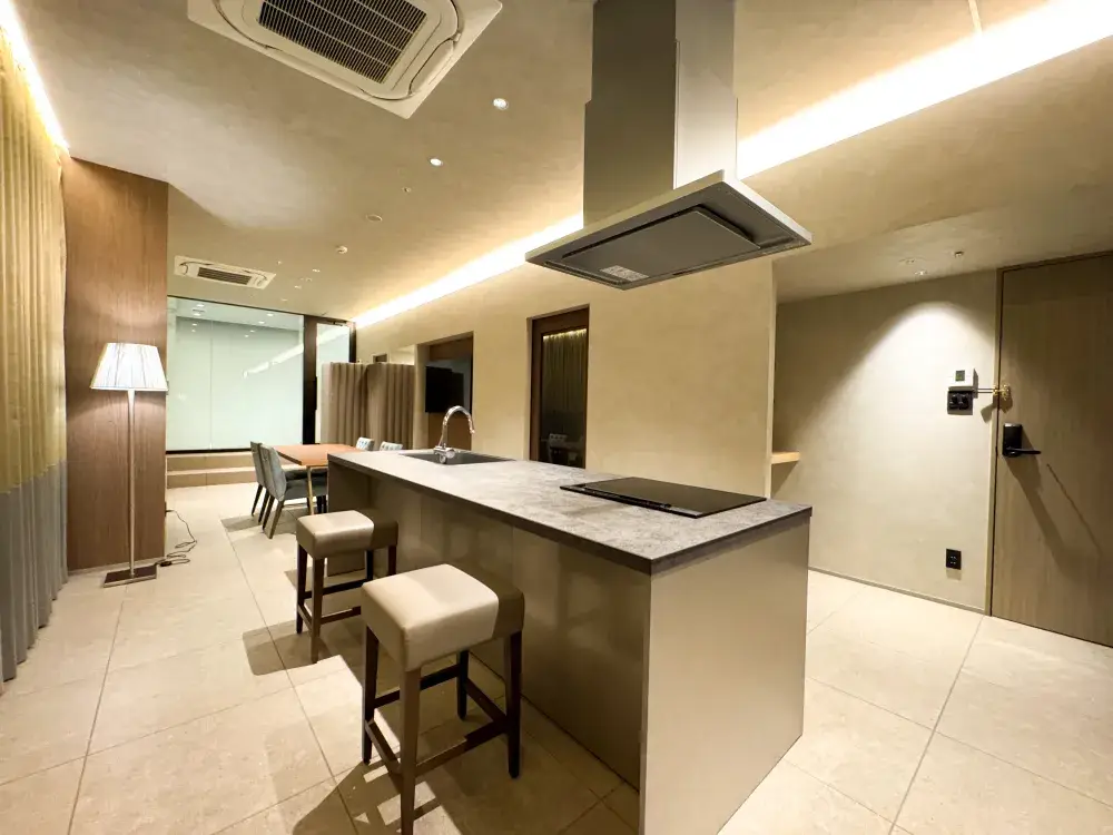 入社1年目で副支配人へ！5年で売上100億を目指す急成長企業で、ホテル一棟の運営・管理を担う！未経験歓迎の支配人候補募集！