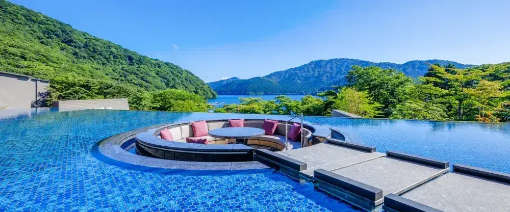 3つのホテルの魅力を世界に伝える——企画広報スタッフ募集