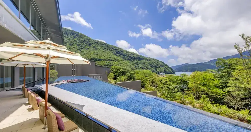 3つのホテルの魅力を世界に伝える——企画広報スタッフ募集