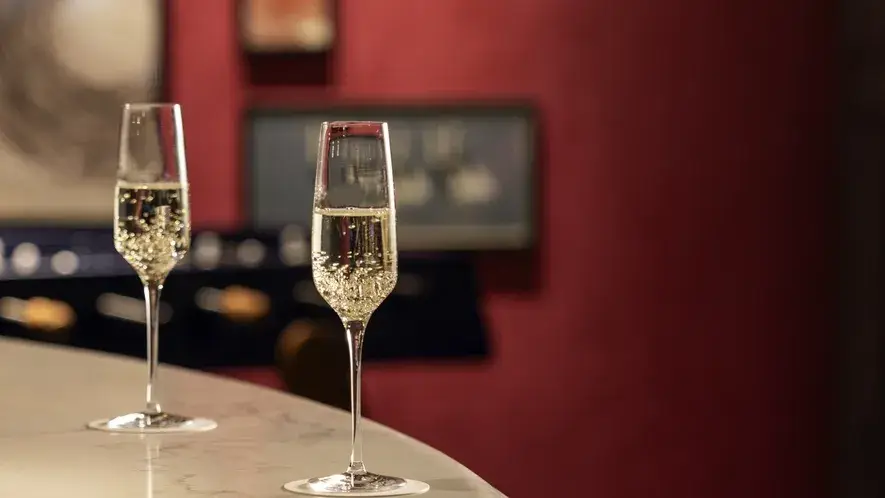 東京・羽田にオープンしたフランス名門ホテルチェーンのレストランサービスを募集！