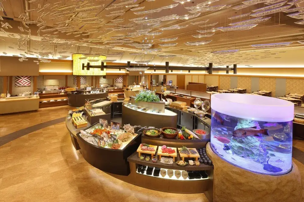黒部の大自然と温泉の魅力を伝えるリゾートホテルで働こう！料飲サービススタッフ募集中！