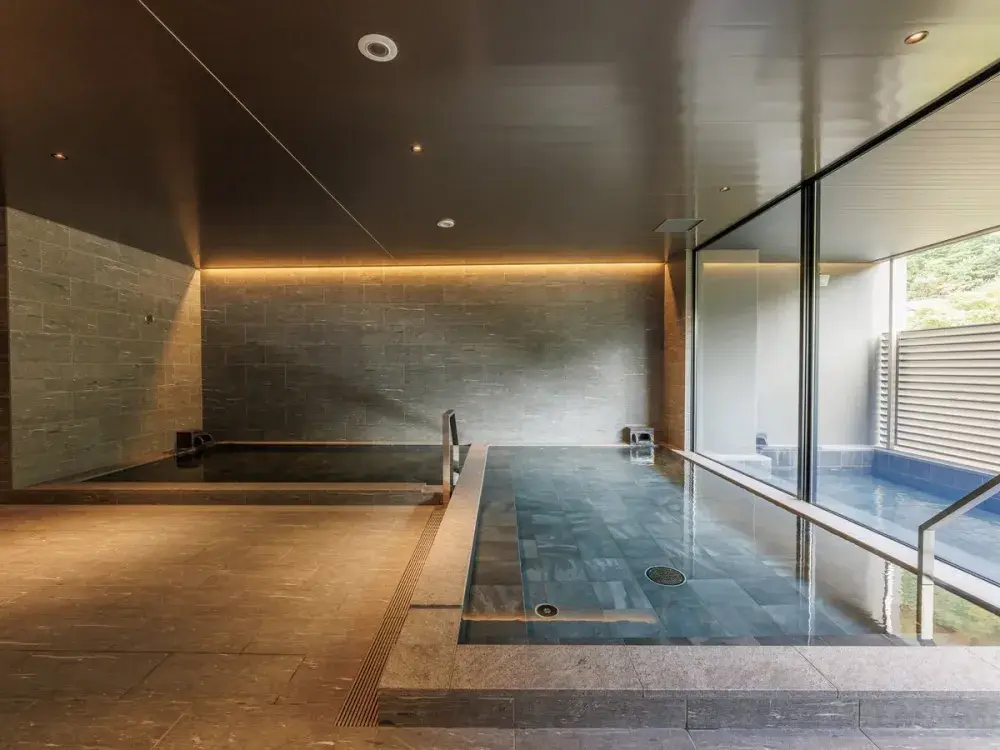 群馬の新鮮な地元食材を活かした料理を提供！自然の美景に囲まれた温泉宿で働く【調理スタッフ（パート）募集】