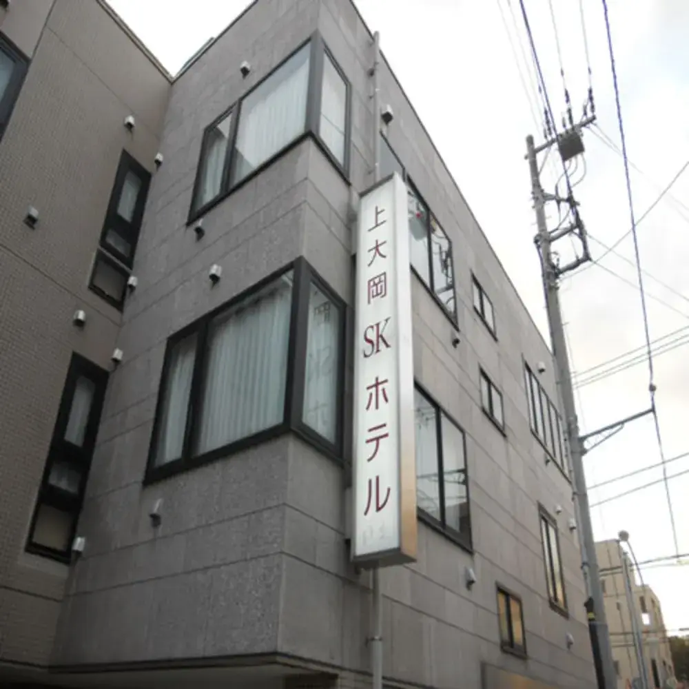 フロントスタッフ募集！地域密着型ホテルで「また来たい」を叶えるおもてなしを