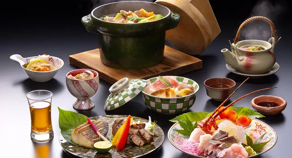 【正社員募集】和食調理スタッフ｜伊豆の旬を届ける老舗旅館で経験を活かす ～年休115日／社員寮あり／実質無料の従業員食堂／賞与年2回～