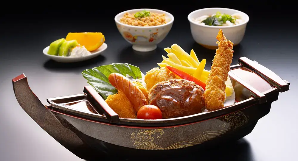 【正社員募集】和食調理スタッフ｜伊豆の旬を届ける老舗旅館で経験を活かす ～年休115日／社員寮あり／実質無料の従業員食堂／賞与年2回～