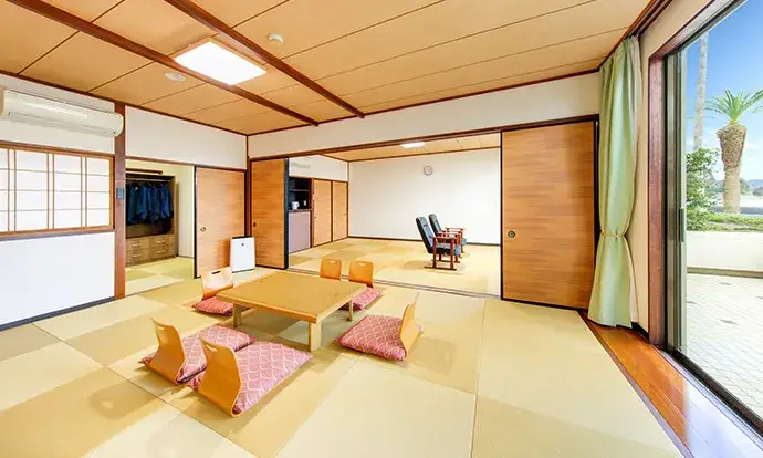 “地元の味で人を笑顔に。”海辺のホテルで、調理の一歩を踏み出そう｜ホテルグリーンプラザ鴨川 調理スタッフ募集（正社員）