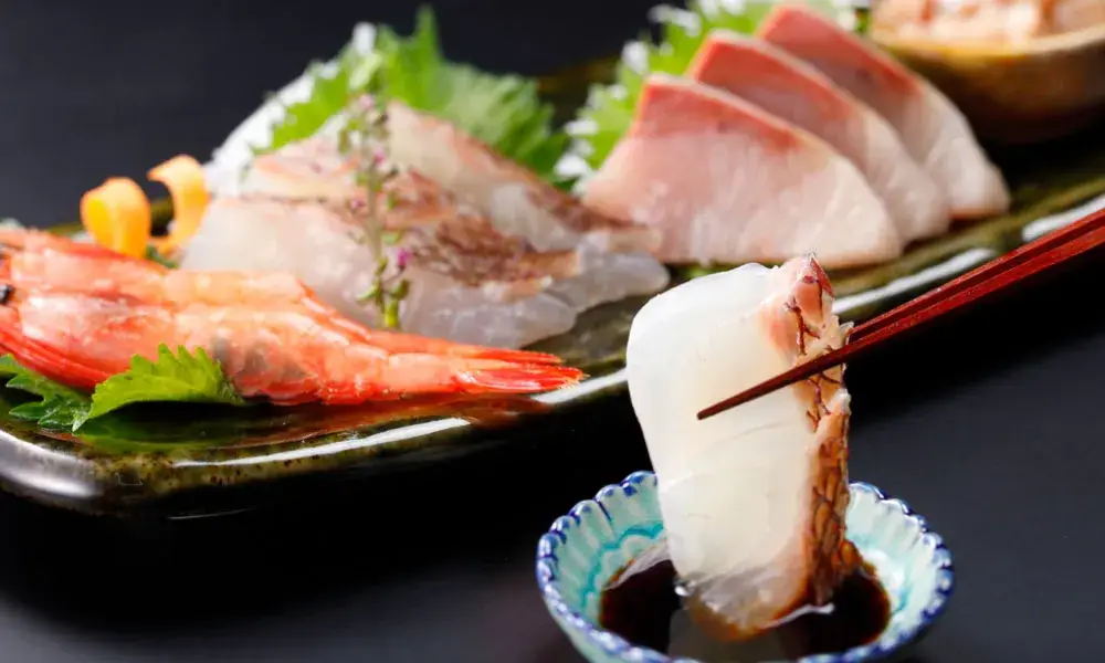 “地元の味で人を笑顔に。”海辺のホテルで、調理の一歩を踏み出そう｜ホテルグリーンプラザ鴨川 調理スタッフ募集（正社員）