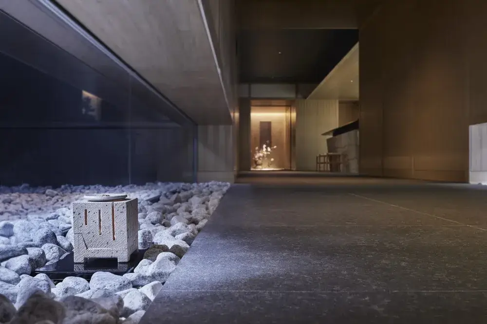 和食の枠を超えて、"心に残る一皿"を届ける。 ― ONSEN RYOKAN 由縁 新宿／和食調理スタッフ募集 ―