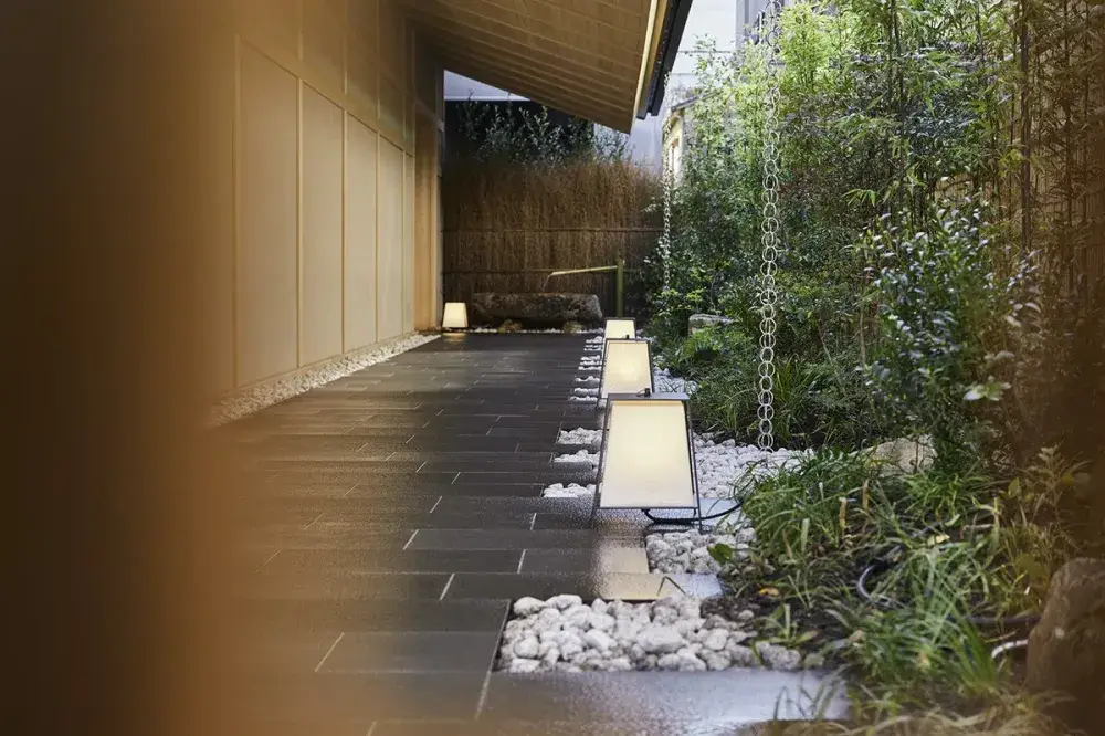 和食の枠を超えて、"心に残る一皿"を届ける。 ― ONSEN RYOKAN 由縁 新宿／和食調理スタッフ募集 ―