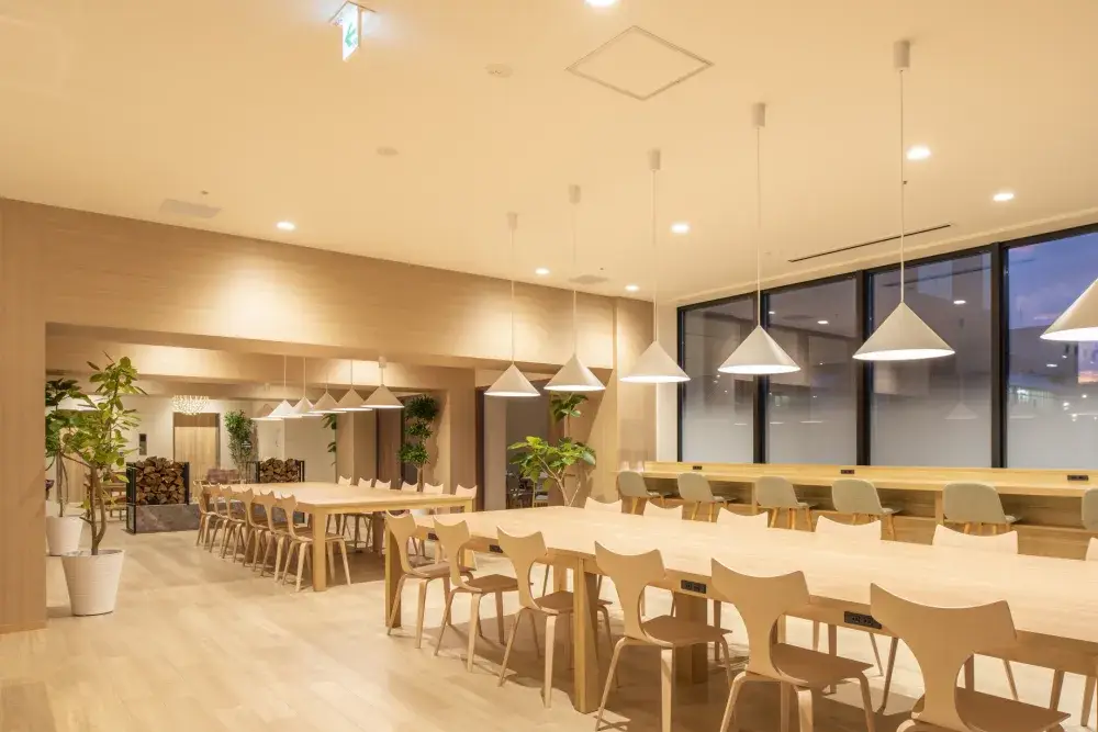 【料飲責任者候補】運営改善から新メニュー開発まで一気通貫でお任せ / ホテルアマネク旭川