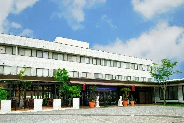 ホテル経験は浅くてもOK！「レンブラントインかずさ」ではフロントスタッフを募集中！チームの一員として、新しいホテルで一緒に成長していきませんか？
