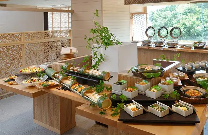 伊勢志摩国立公園で本物の自然に触れる！四季折々、異なる表情を見せると自然とともに特別な時間を作り出しませんか？フロントスタッフ募集中！